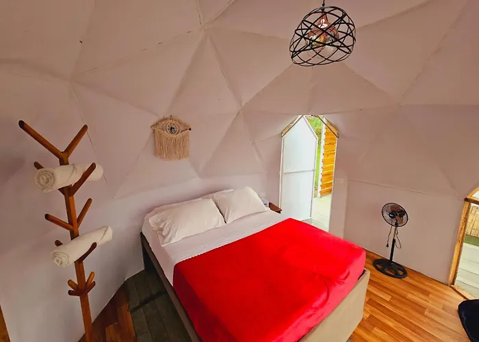 Glamping Y Cabanas Alpina
