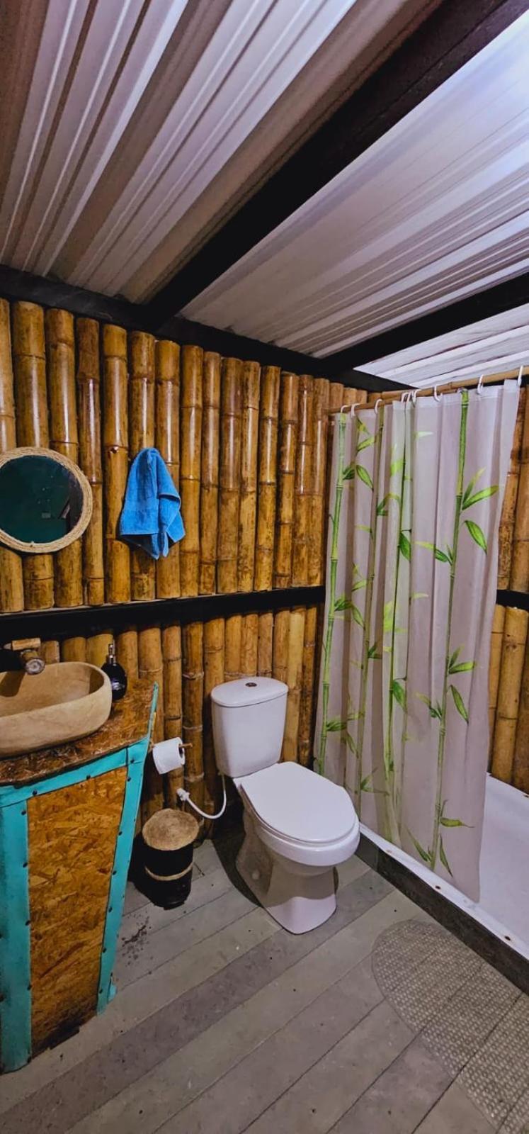 Campsite Glamping Y Alpina *