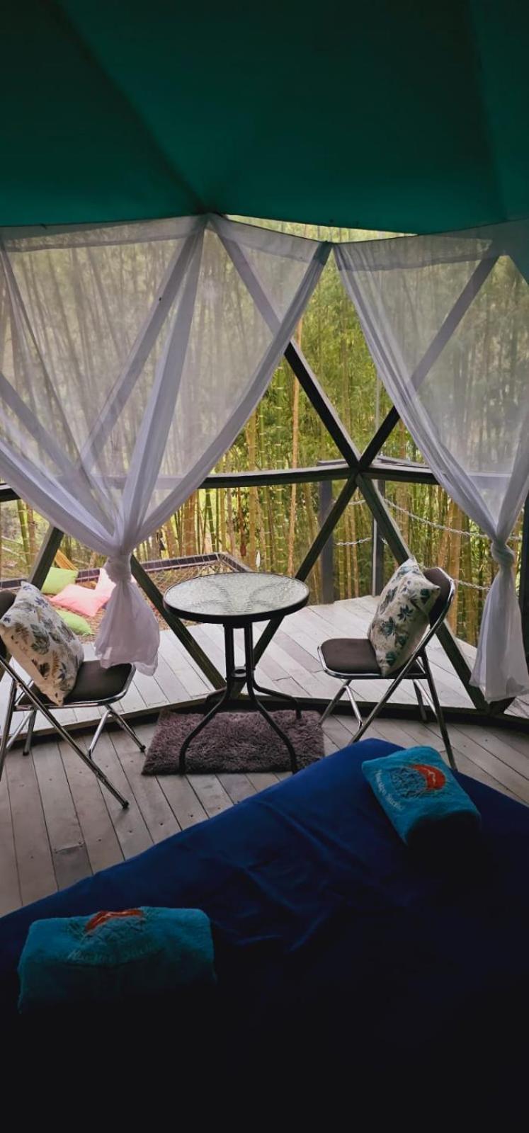 Campsite Glamping Y Alpina *