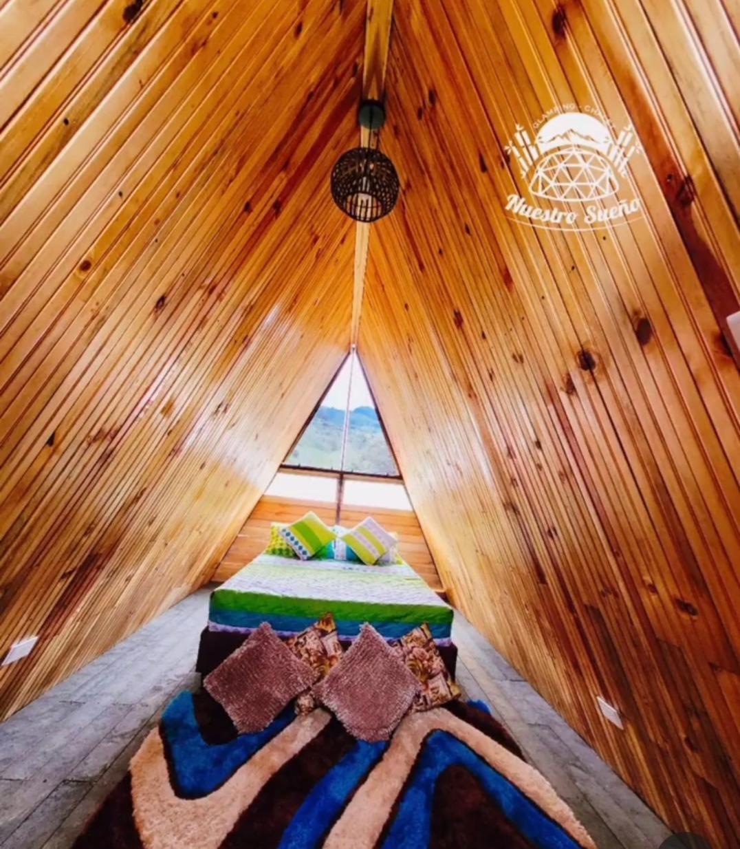 Glamping Y Alpina * Buga